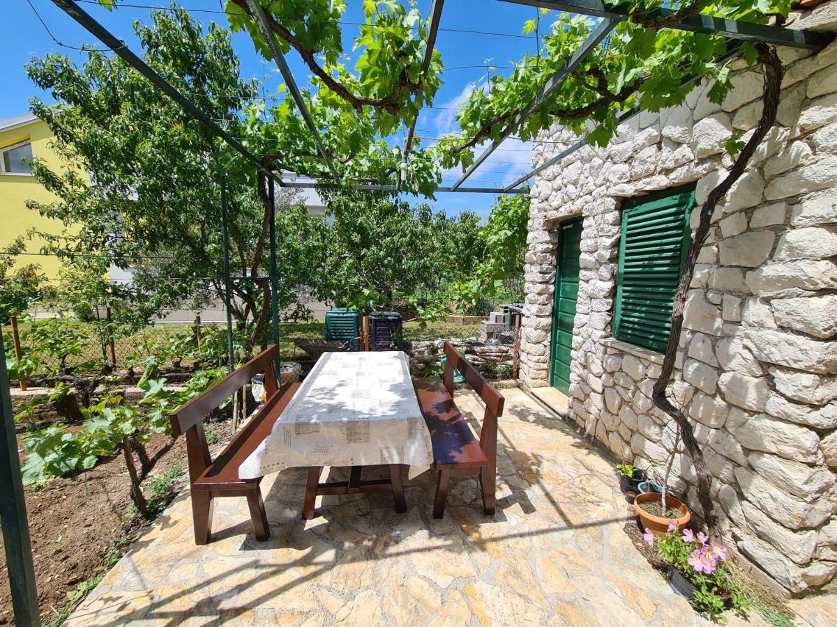 Krka Ivan Lozovac Buitenkant foto