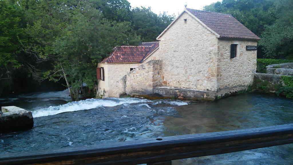 Krka Ivan Lozovac Buitenkant foto